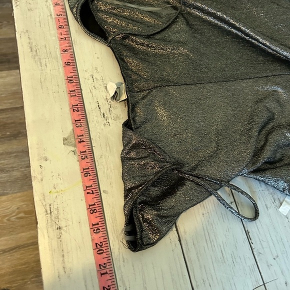 LILIAN Asymmetrical Hem Sleeveless
Ruching Dress In Metallic Size 2X - Picture 7 of 7